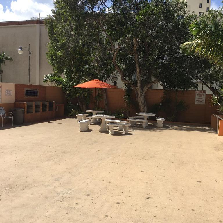 Saint Tropez Apartment San Juan Exterior foto